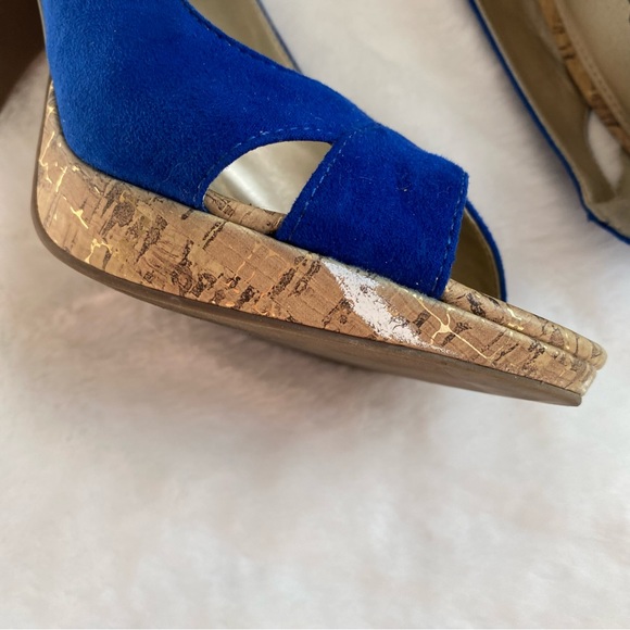 Royal Blue Peep Toe Heels Size 7 - Picture 7 of 9